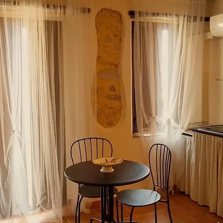 Apartment Perla Del Borgo *