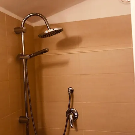 Perla Del Borgo Apartment *