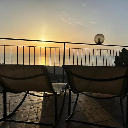 Perla Del Borgo アパート *