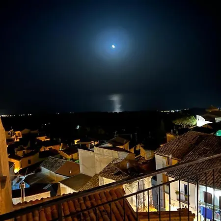 Perla Del Borgo サンタ・カテリーナ・デッロ・イオーニオ