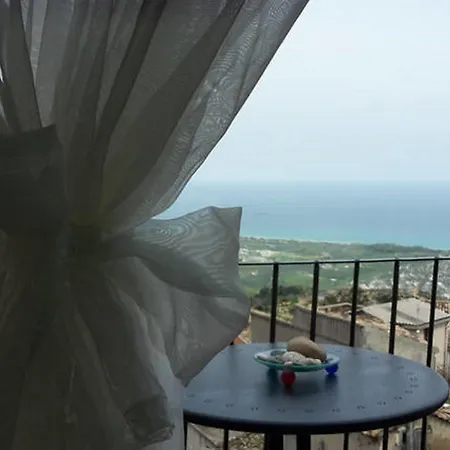 Perla Del Borgo Apartment