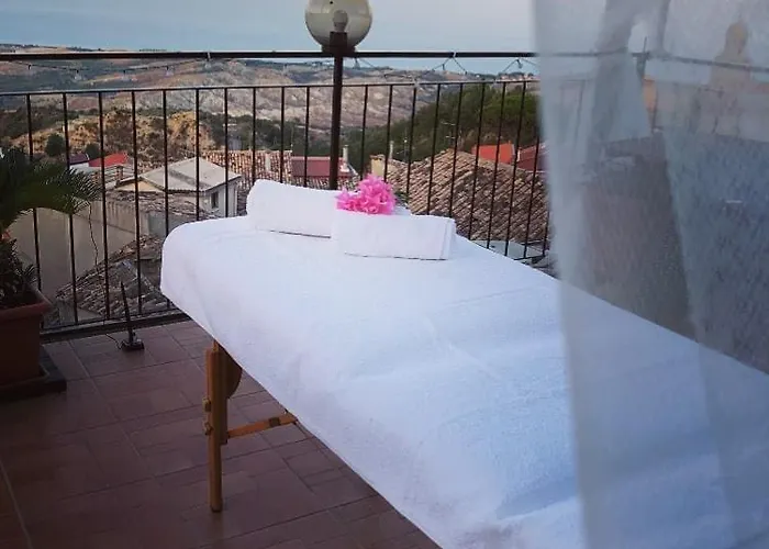 Perla Del Borgo * Santa Caterina dello Ionio